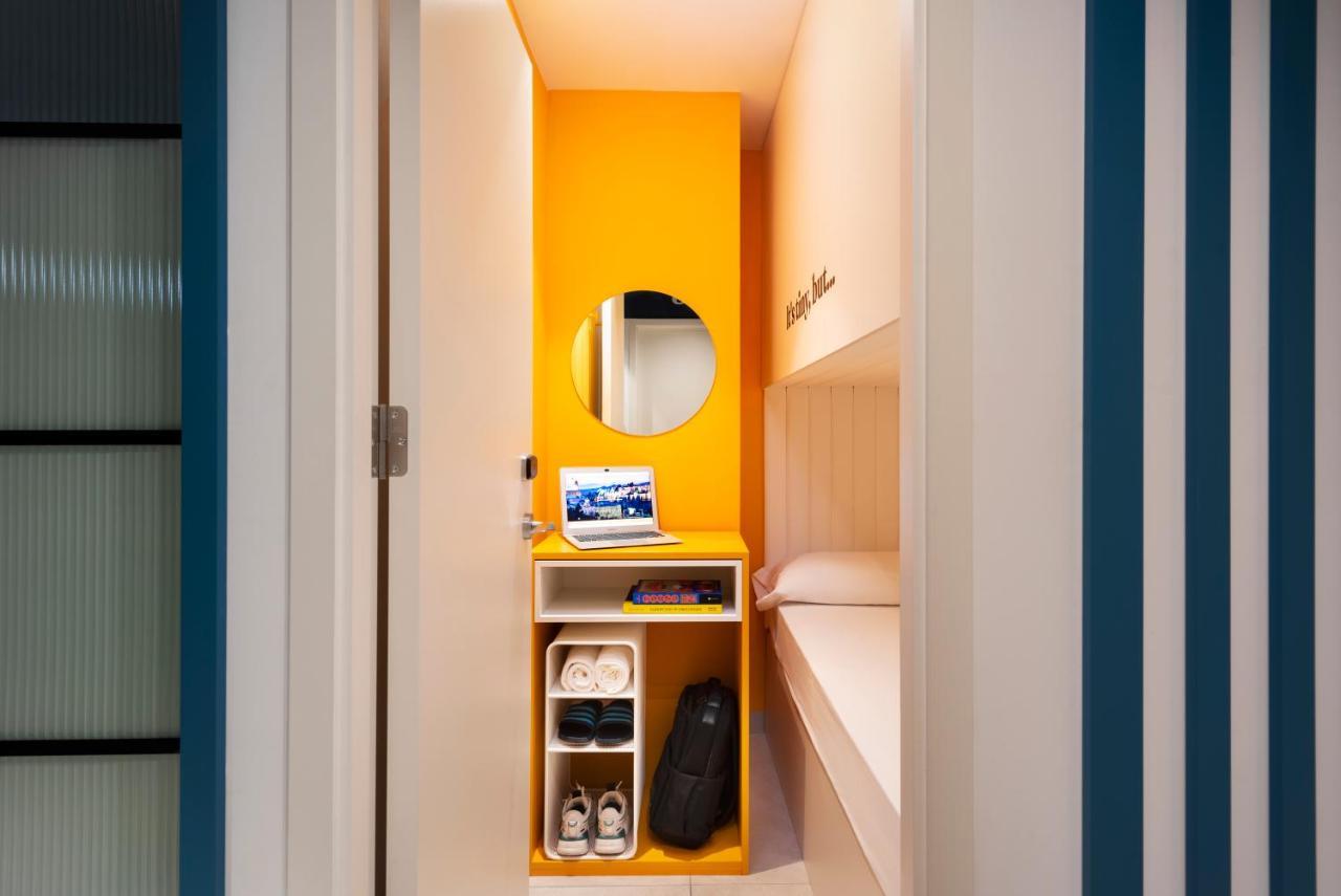 Coeo Pod Hostel Beatas Málaga Exteriör bild