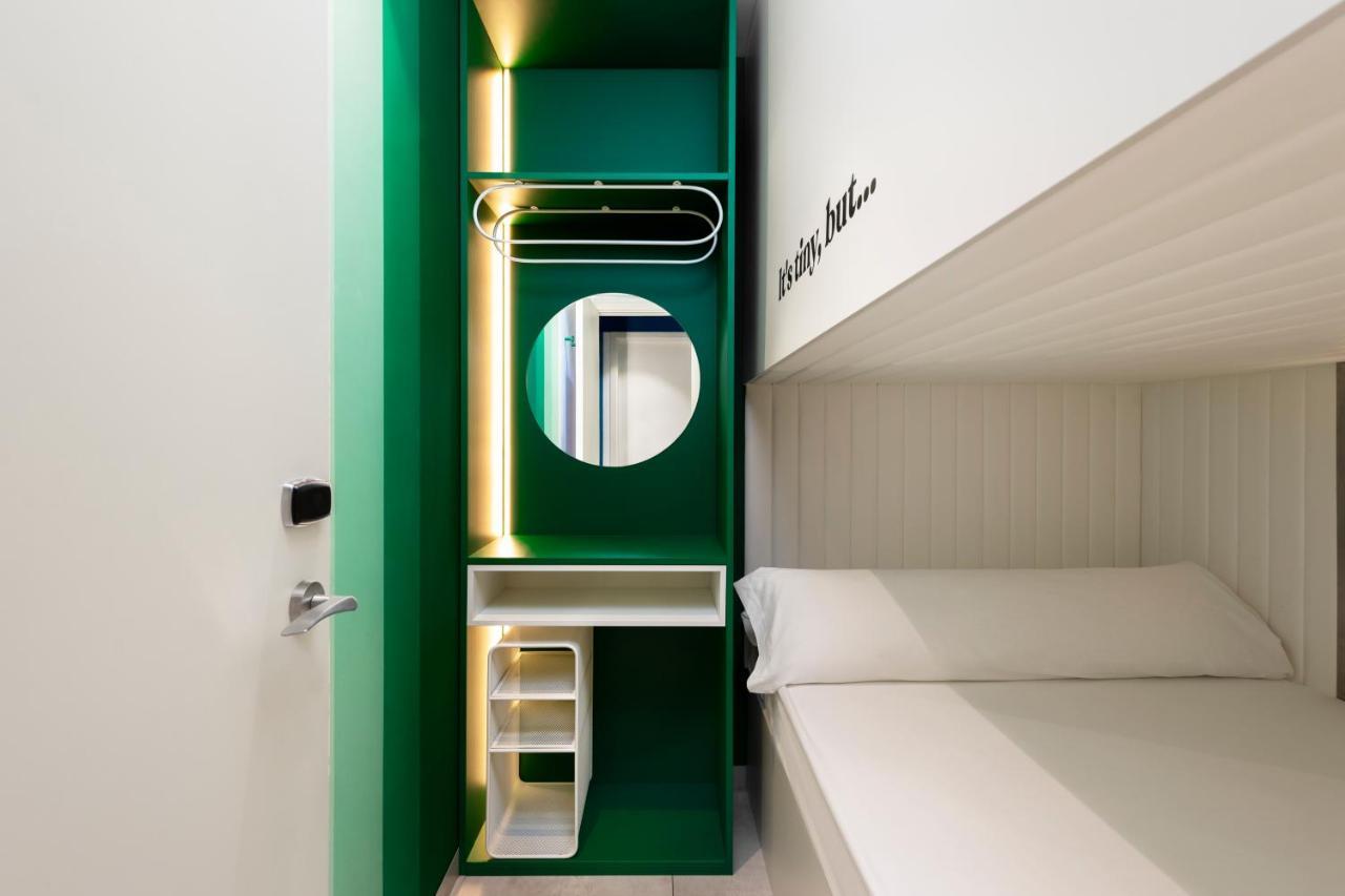 Coeo Pod Hostel Beatas Málaga Exteriör bild