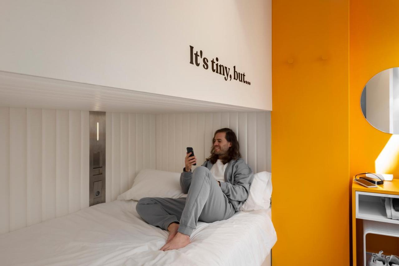 Coeo Pod Hostel Beatas Málaga Exteriör bild