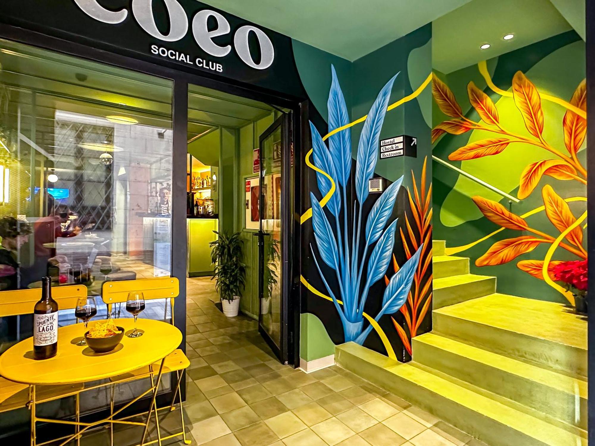 Coeo Pod Hostel Beatas Málaga Exteriör bild